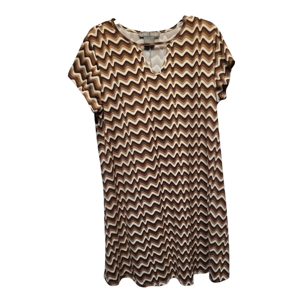 Lark + Grey Casual Brown and White Chevron V-Neck Mini Dress - Size M
